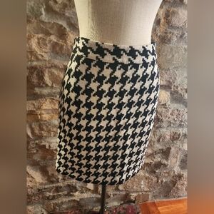 Houndstooth Black and White Skirt